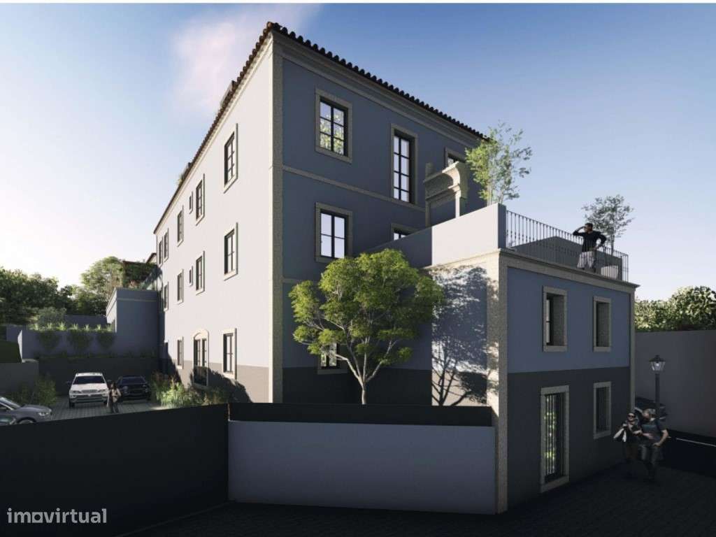 Prédio com 924 m2 com jardim e terraço em Sintra - Grande imagem: 4/13