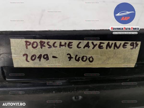Fusta spate Porsche Cayenne 9Y an 2019-prezent cu senzori - originala in stare buna - 6