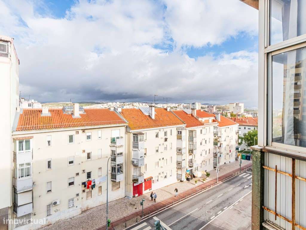 T3 Totalmente Remodelado - Avenida D. José I, Amadora-50