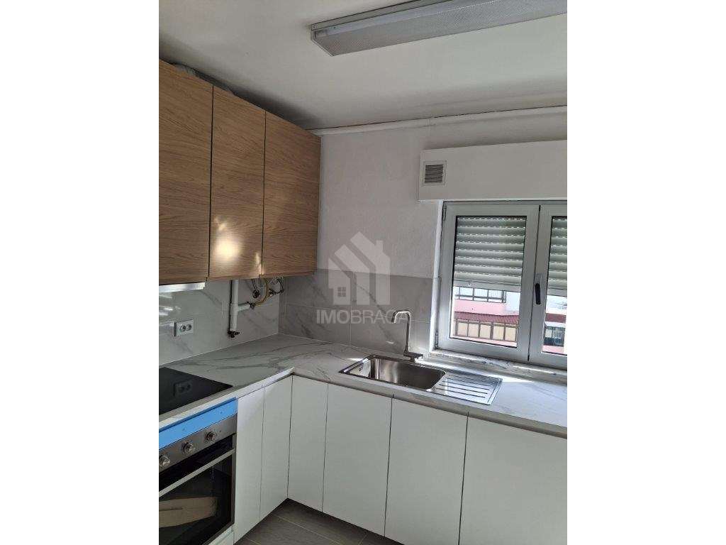 Venda Apartamento T3 Remodelado, em Portimão - Grande imagem: 3/12