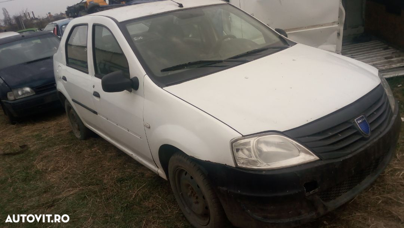 Dezmembrez Dacia Logan 1.4 facelift 2009 - 3