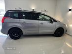 Peugeot 5008 1.6 E-HDi 7L Allure 2-Tronic - 7