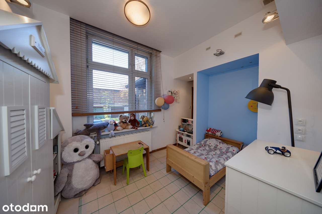 Na sprzedaż przestronne, 4-pokojowe mieszkanie w Zabrzu | Po remoncie-5