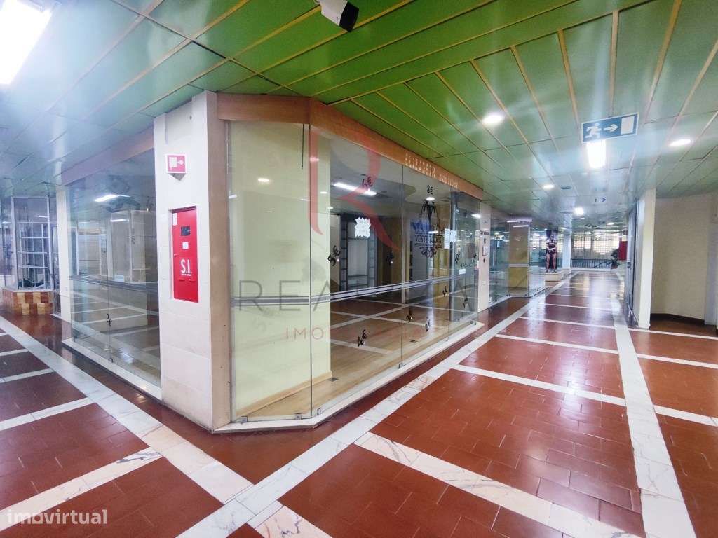 Lojas - Paivas - Seixal - Grande imagem: 4/15