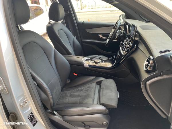 Mercedes-Benz GLC 220 d 4Matic 9G-TRONIC AMG Line - 29