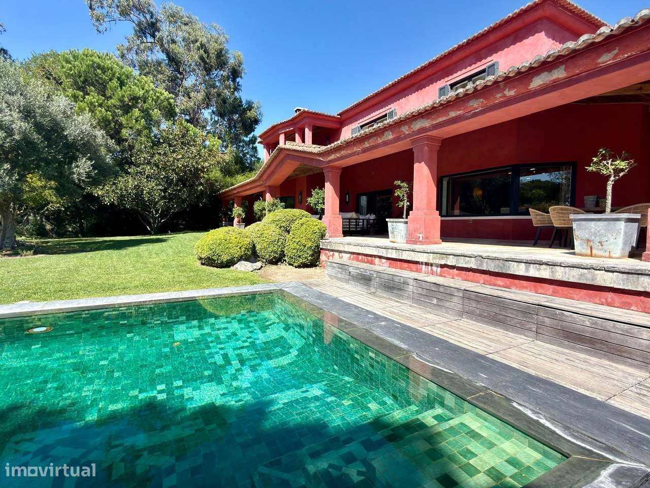 Moradia de Luxo com Piscina Privada na Quinta Patino, Estoril-7