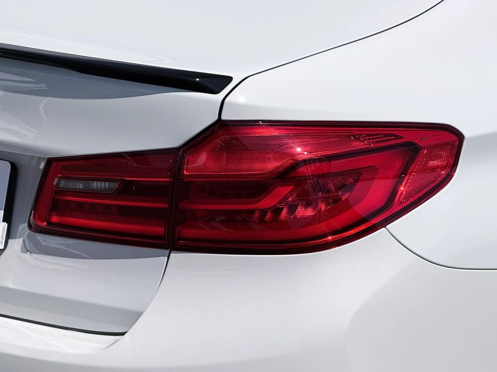 BMW Seria-5 520D XDRIVE 2.0 Diesel 190 KM — zdjęcie 2