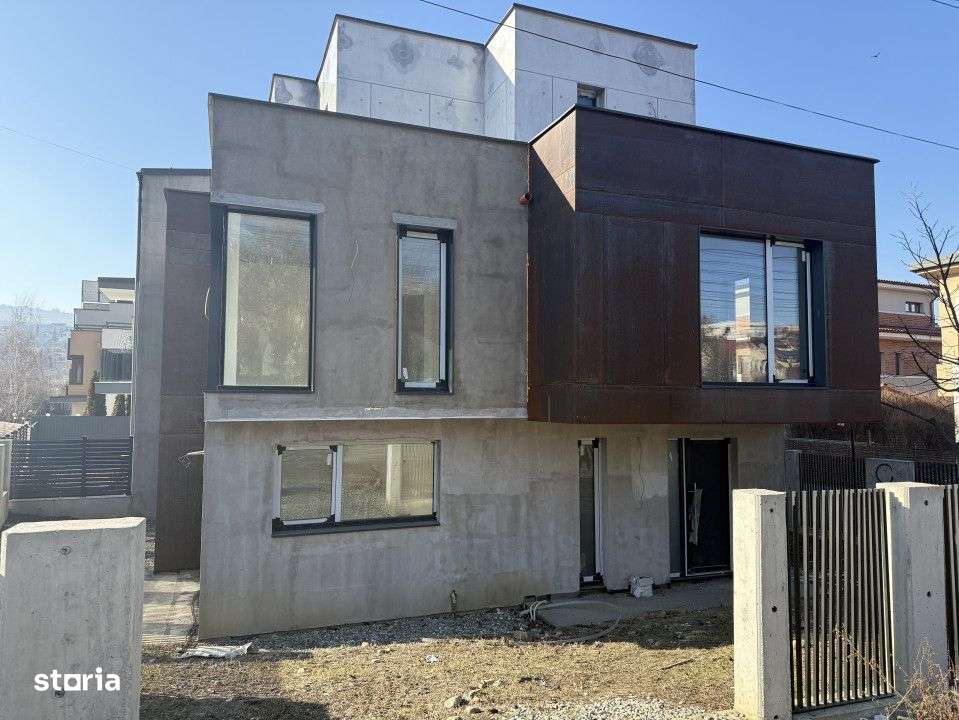 Duplex cu arhitectura deosebita , Borhanci - Imagine principală: 4/12