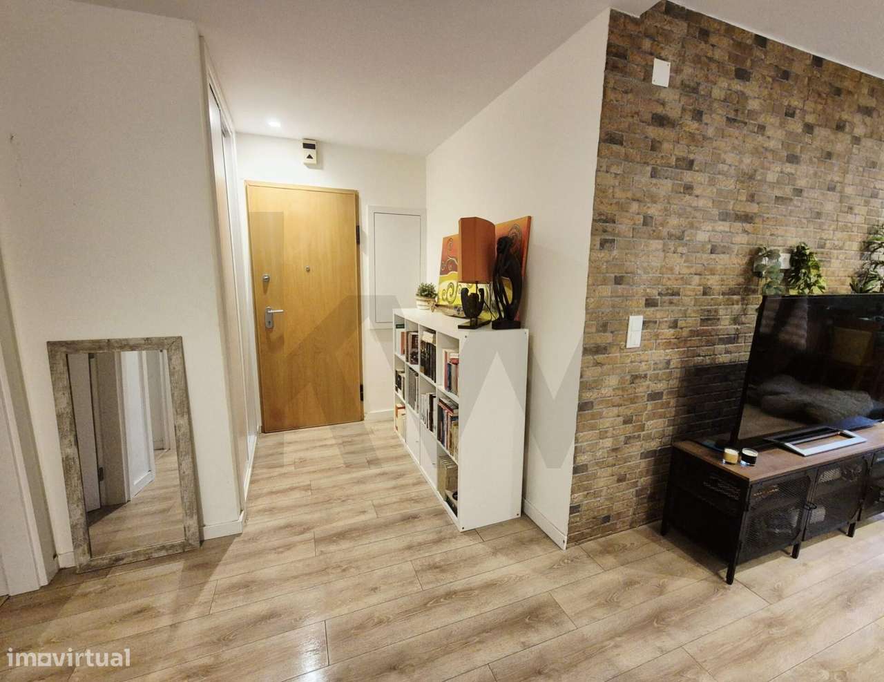 T2 Totalmente Renovado na Damaia – Pronto a Habitar! Excelente Oportun - Grande imagem: 4/12