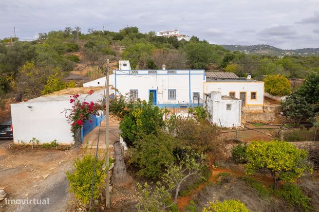 Oportunidade Única no Algarve – Propriedade de 33.840m² com duas morad-27