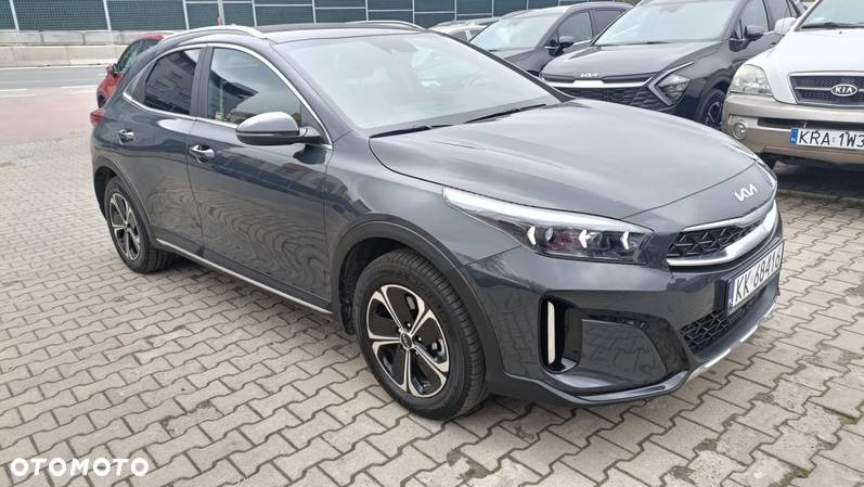 Kia XCeed - 4