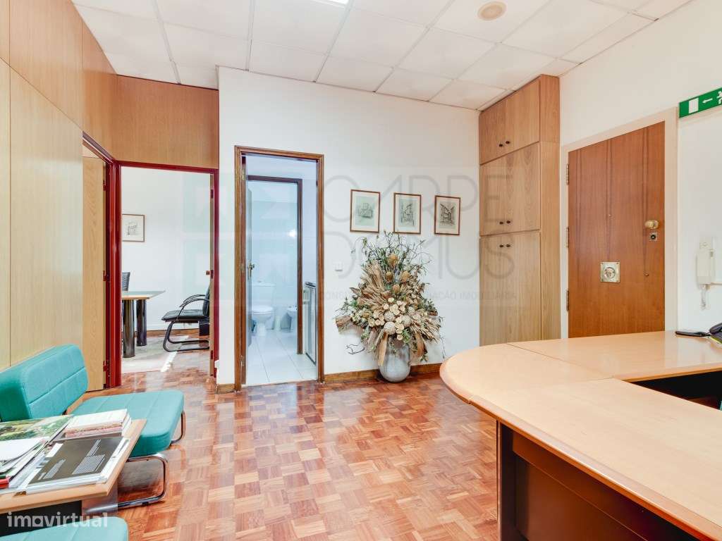 Escritório de Prestígio no Centro de Lisboa - Grande imagem: 3/31