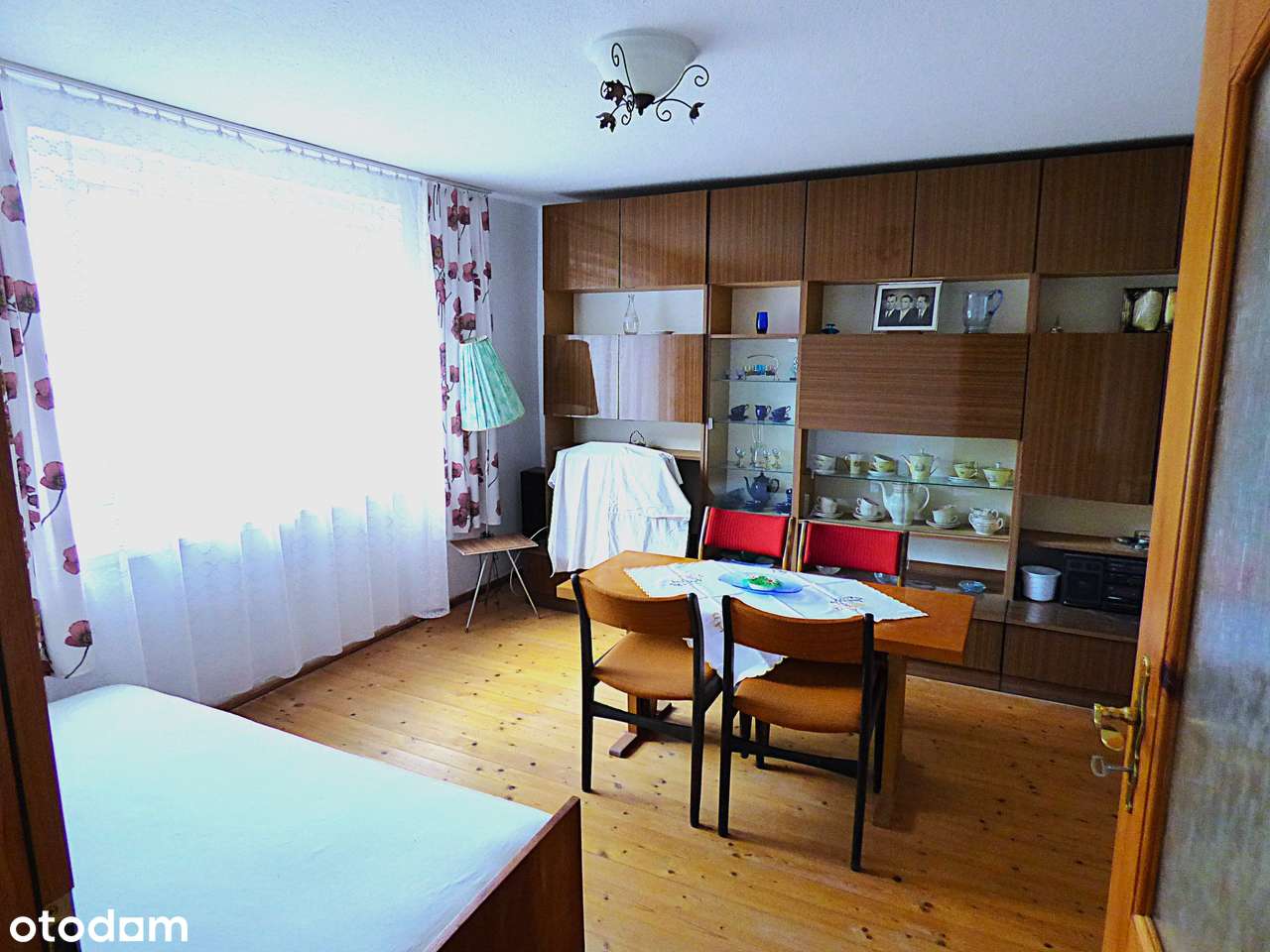 Klimatyczny dom z zabudowaniami of. 2510B-10