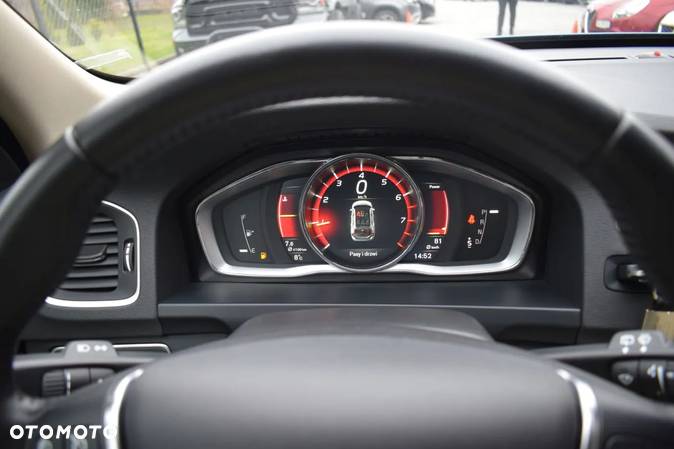 Volvo V60 T6 AWD Geartronic Summum - 10