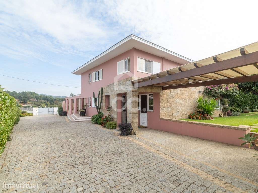 Moradia Individual de Luxo T4 às Portas da Cidade - Gavião, Famalicão - Grande imagem: 4/43