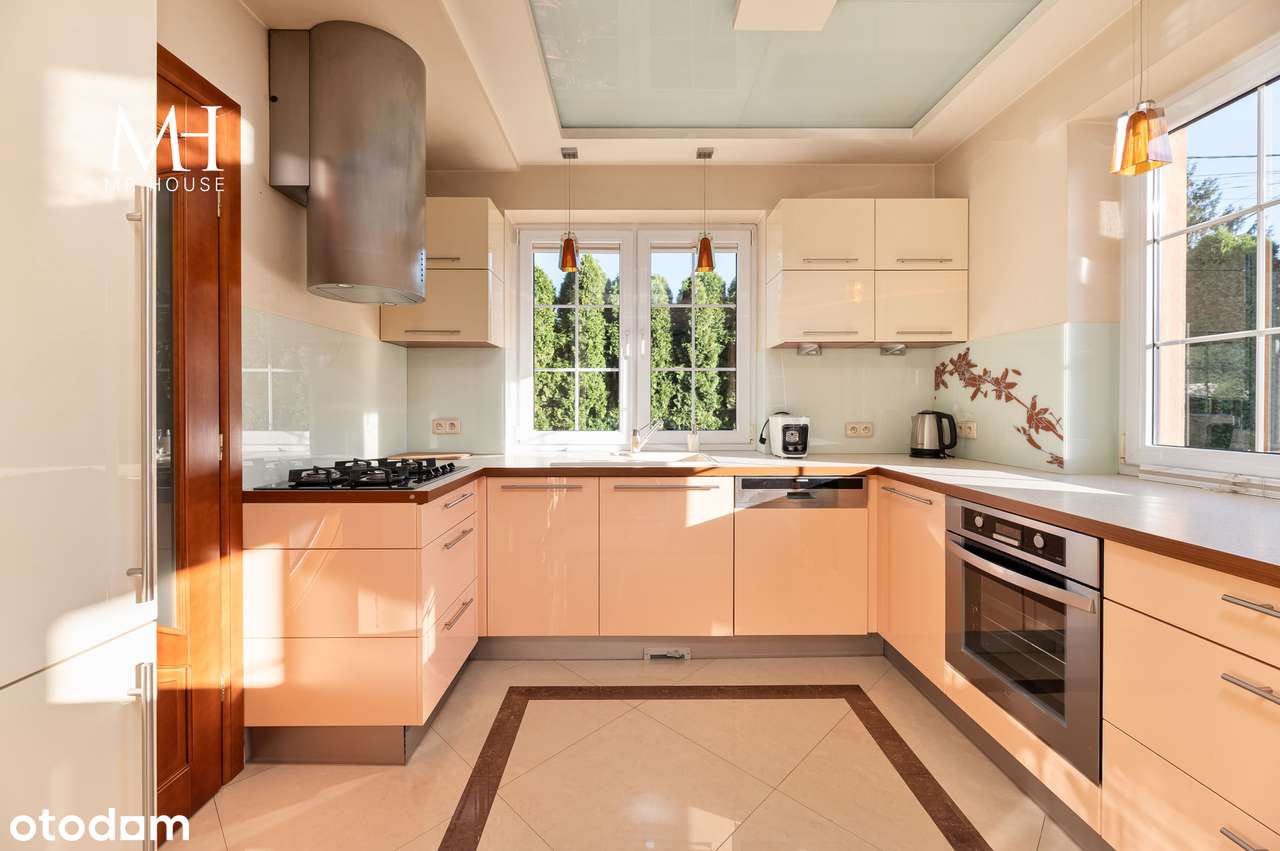 Ciekawy DOM miejski | Aleksandrów Łódzki - Pełny obrazek: 4/19