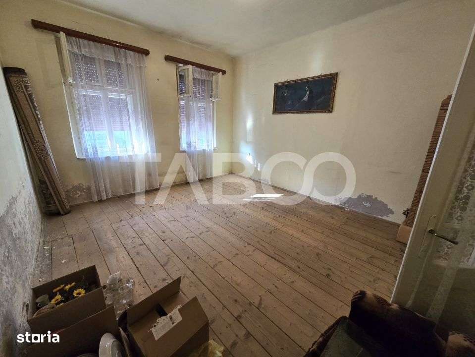 Casa tip duplex de vanzare la curte comuna pivnita in Piata Cluj Sibiu - Imagine principală: 4/15