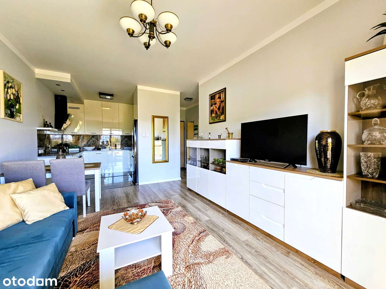 Ciche mieszkanie 47 m2- dwa pokoje. Duży balkon. Zieleń. Warszawa-2