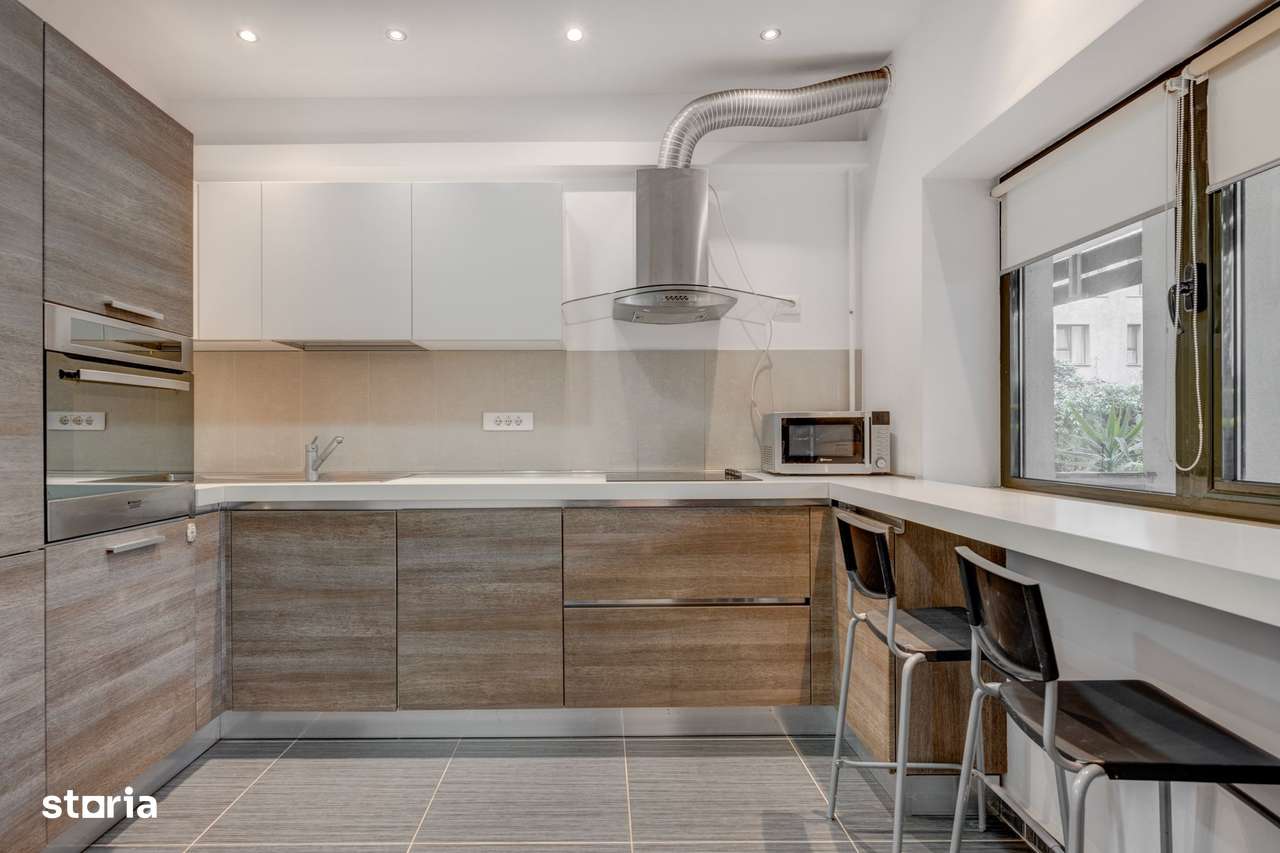 4 camere 236 mp, curte MARE, piscina/sauna/gym/parcrae si boxa!-8