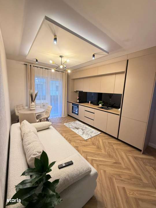 Apartament de 3 camere, 2 bai, parcare subterana, zona Terra - Imagine principală: 3/10