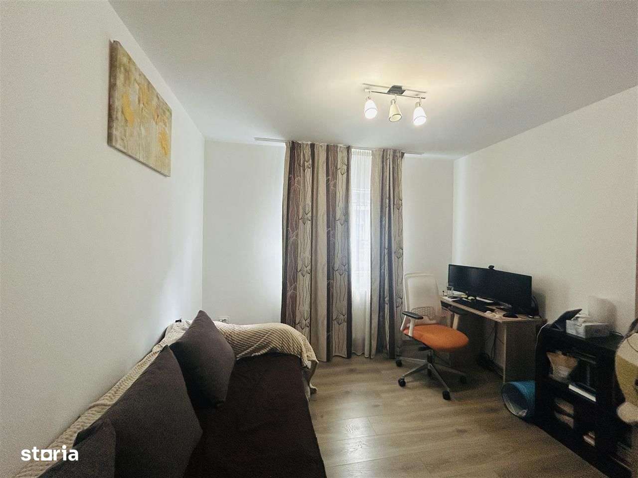 Ap 3 camere, balcon - mobilat si utilat - 60 mp utili - zona linistita - Imagine principală: 4/5