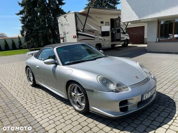 Porsche 911 Carrera Cabrio - 6