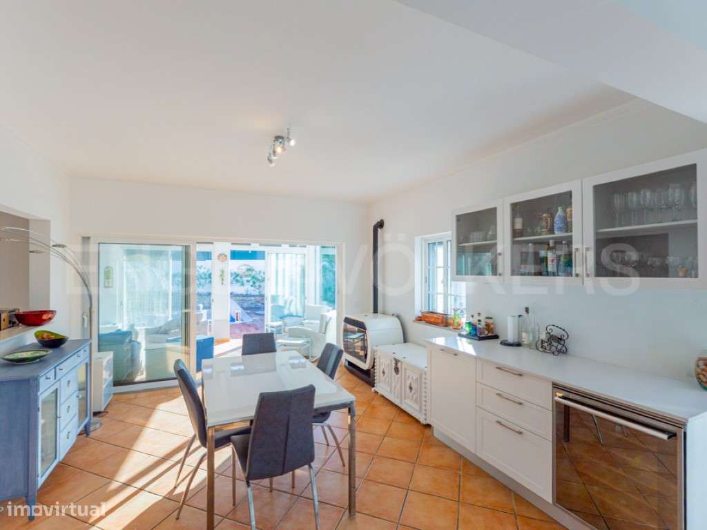 Moradia T3 com Piscina em São Brás de Alportel-16