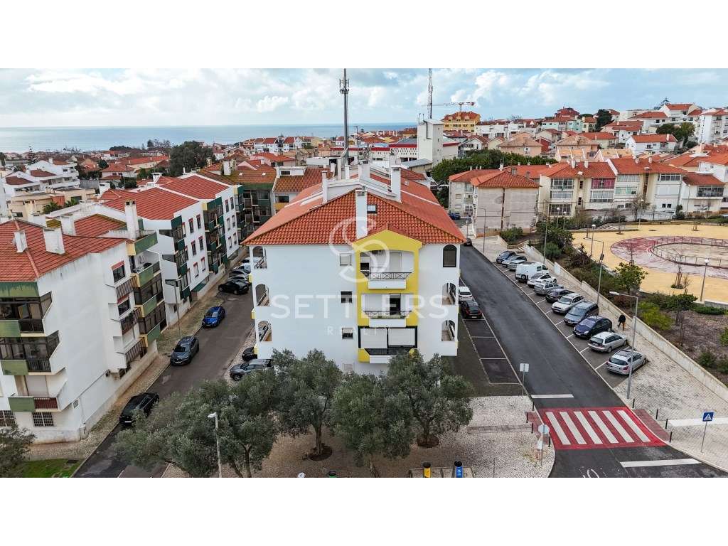 Apartamento T2+1 - Parede-42