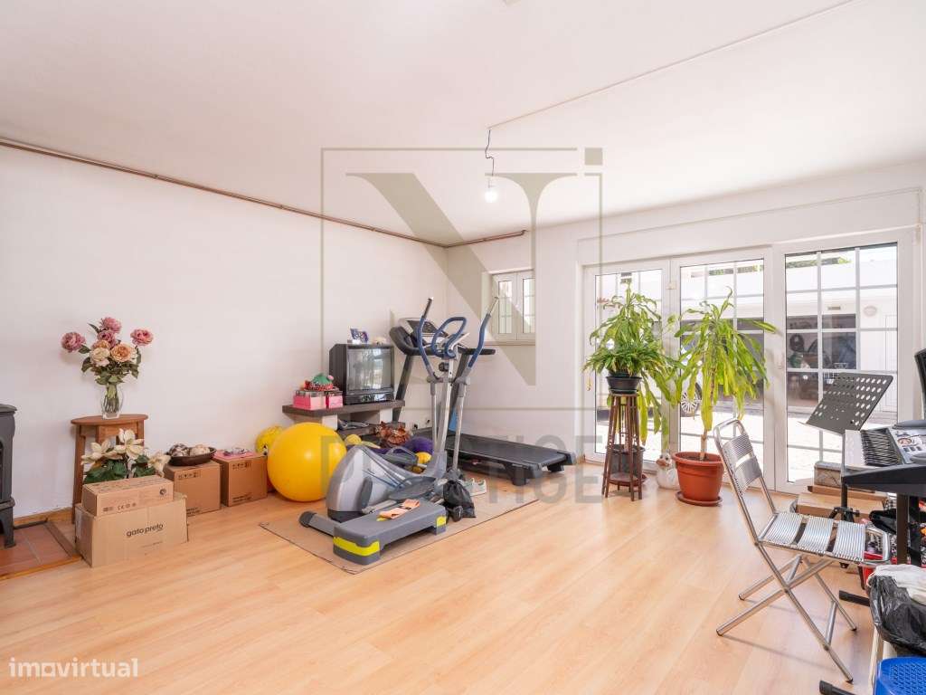 Moradia T3 + 1 em Eiras-26