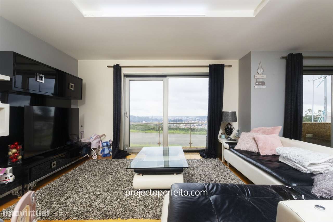 Moradia Isolada T3+3 Venda em Escapães,Santa Maria da Feira - Grande imagem: 5/37