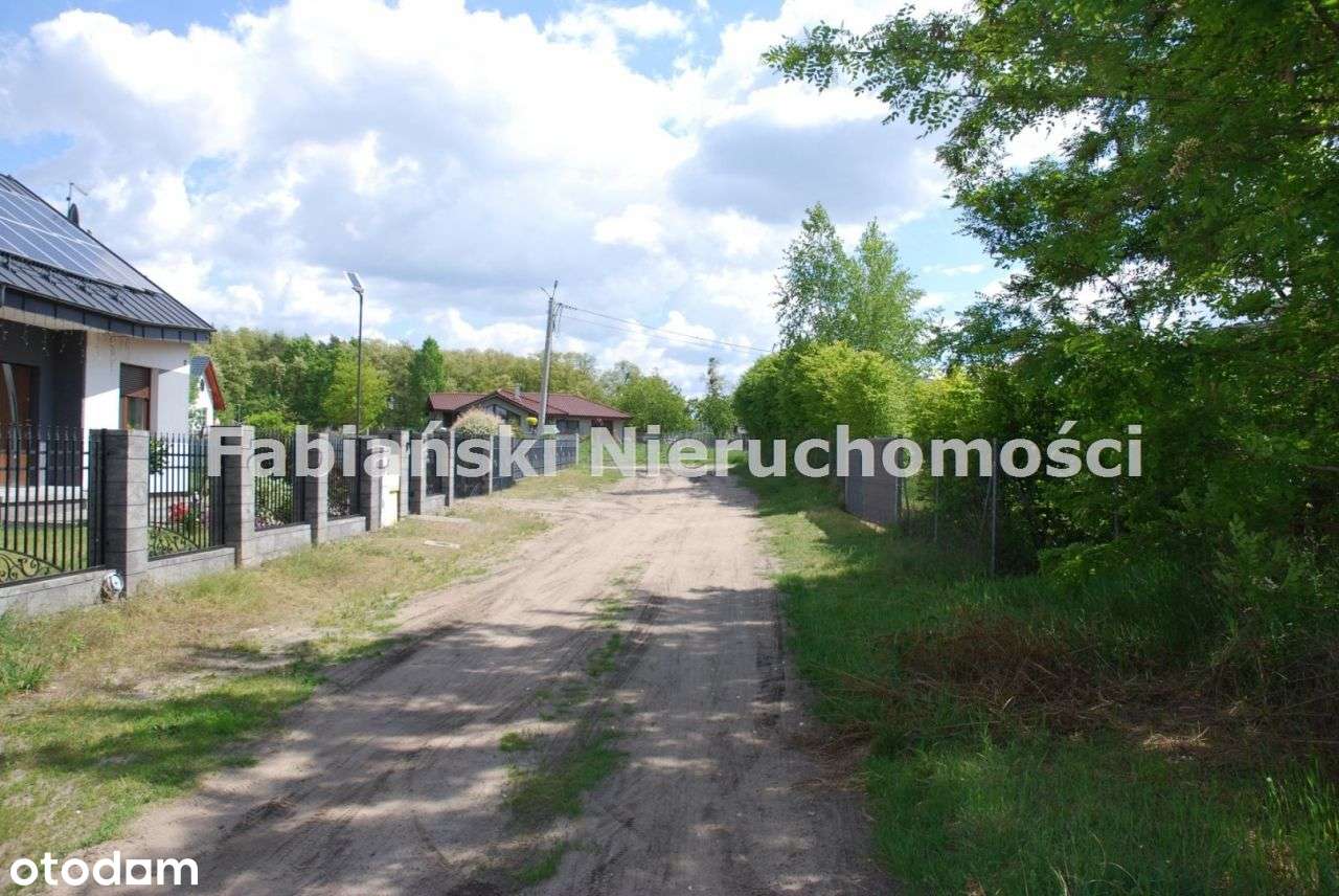 Działka budowlana 721 m2 nad stawem, Skrzynki-6