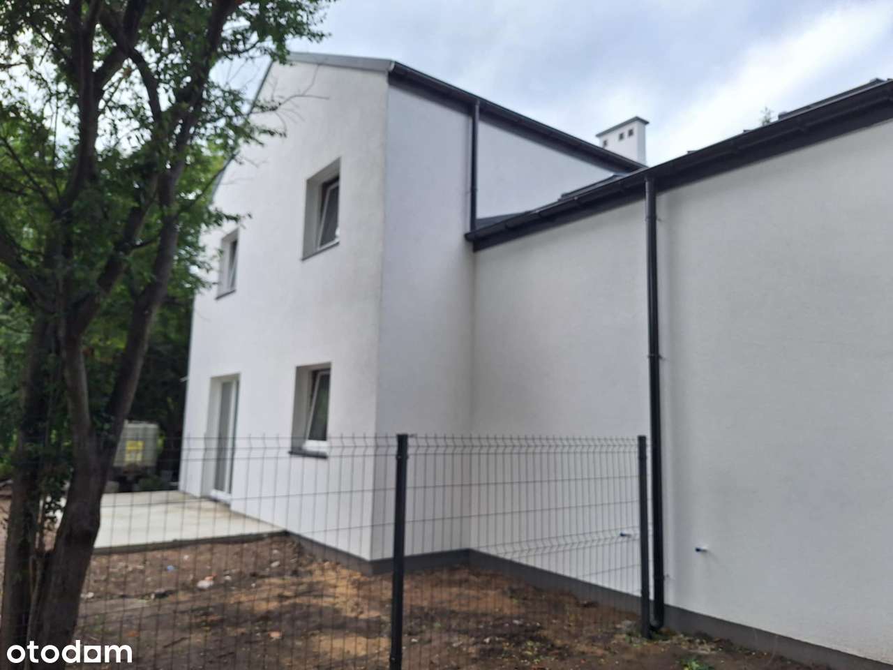 Bliźniak z garażem, 5 pokoi, blisko PKP i A2 - Pełny obrazek: 4/9