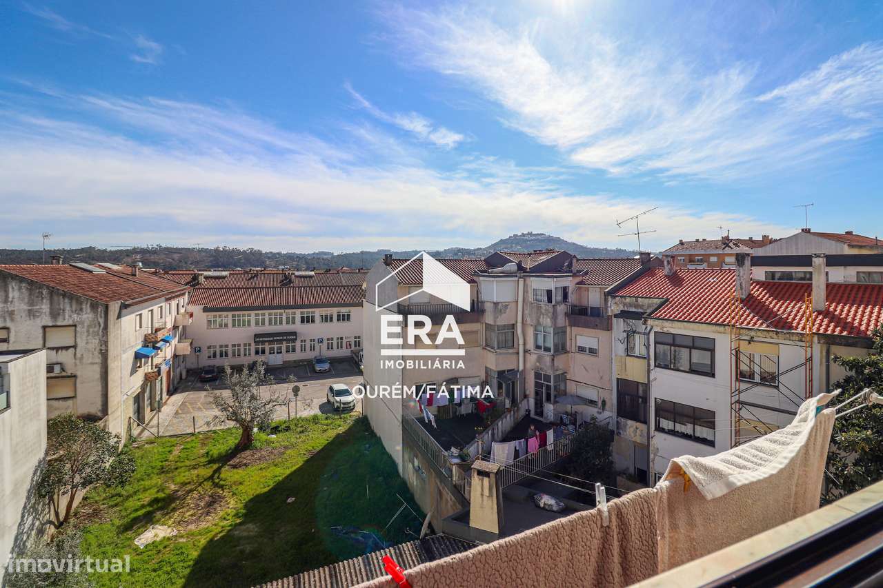 Apartamento T3+2 Duplex, com garagem fechada-33