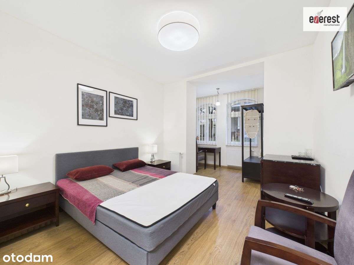 top miejsce, lokal podzielony na 3 mieszkania-13