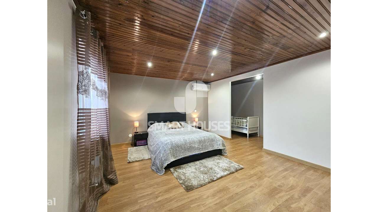 Moradia T4 Poços c/ terreno-21