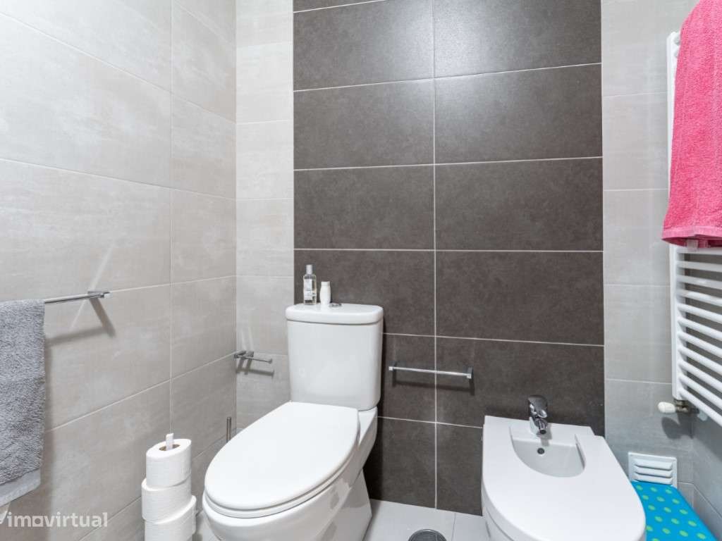 Apartamento T3 no Centro Histórico de Alcobaça-23