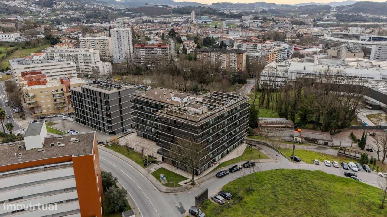 Apartamento T1 Azurém Guimaraes com Varanda Panorâmica-21