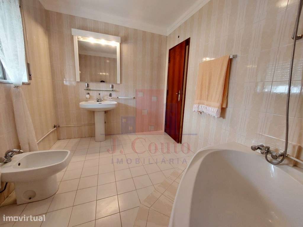 MoradiaT6 em Caldas da Rainha-55