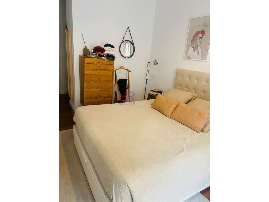 Apartamento T3 em Condomínio Fechado com Garagem e Jardim em Santo ...-18