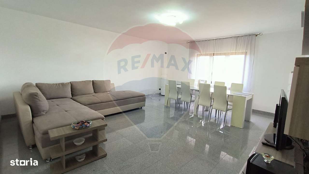 Casă spațioasă P+M și teren generos de 4151 mp în Tg. Bujor Galați - Imagine principală: 4/17