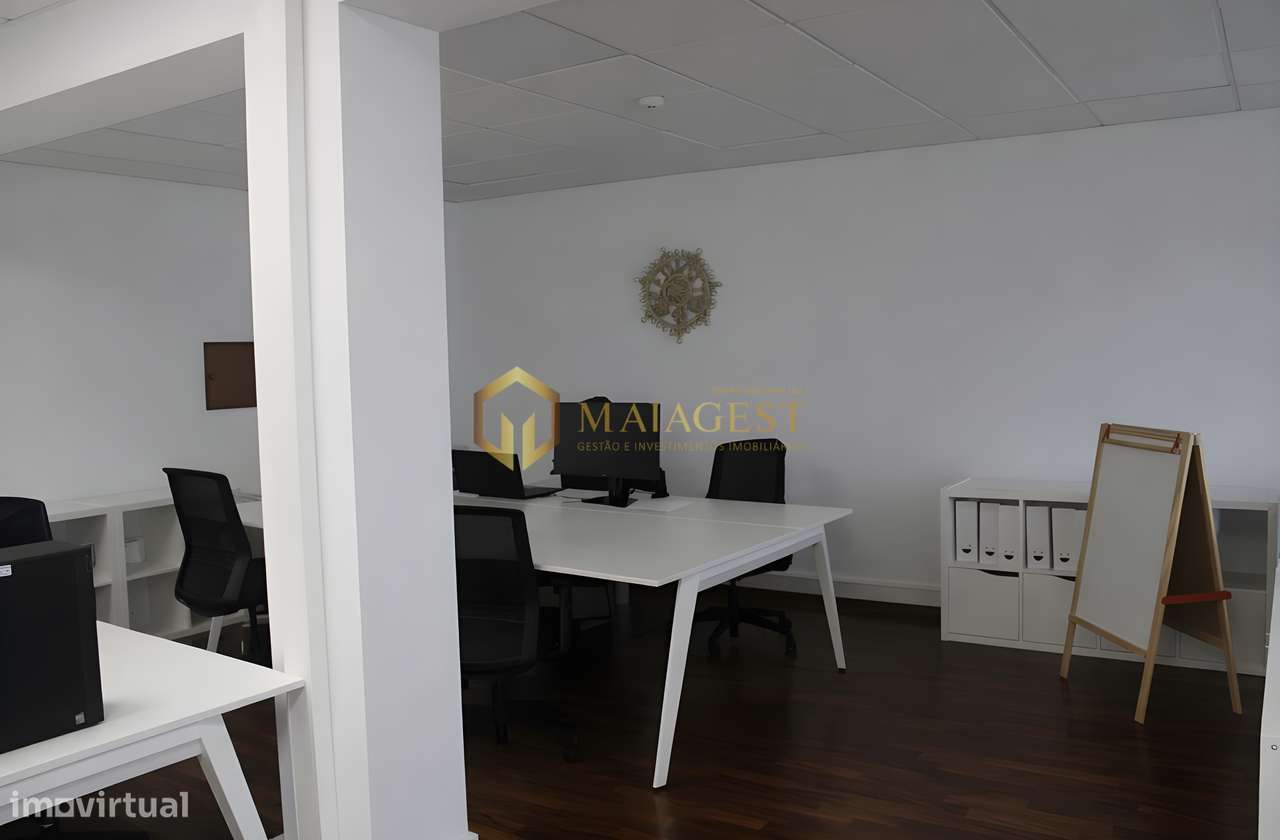 Escritório Moderno Próximo do Metro e Parque da Cidade - Grande imagem: 5/16