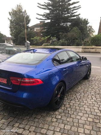 Jaguar XE 2.0 D Prestige Aut. - 3