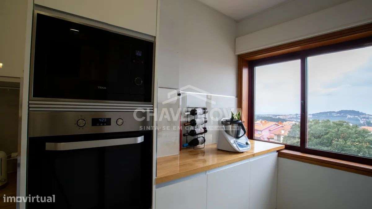 T3 com Varandas | Garagem | Vista Desafogada - Grande imagem: 5/29