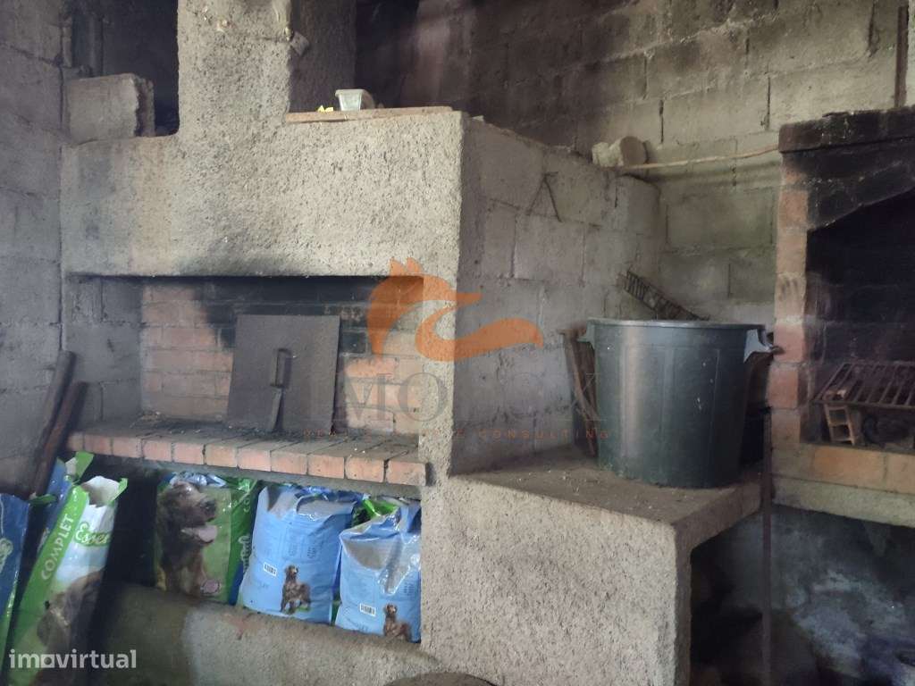 Casa com jardim em Pomares, Arganil-13