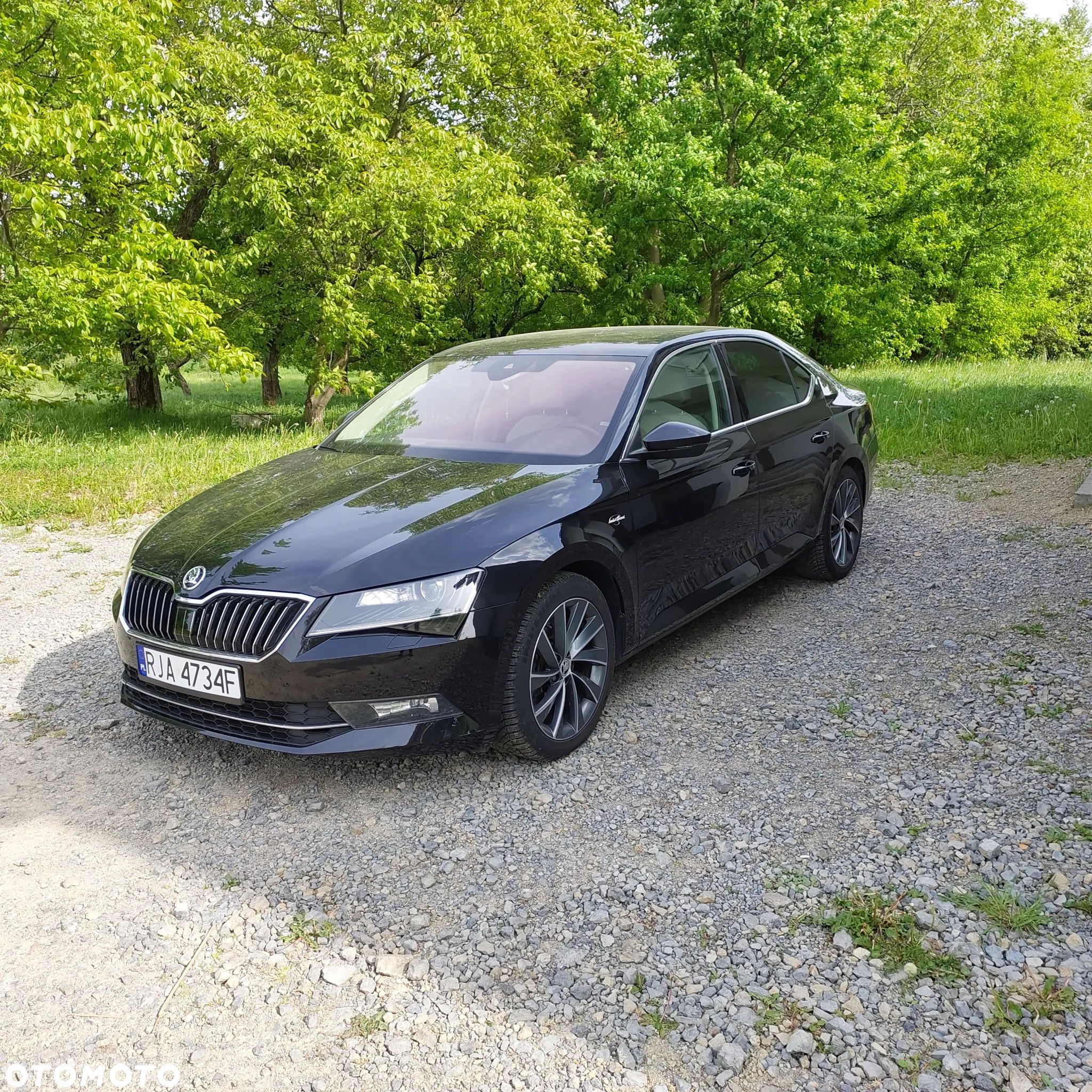 Skoda Superb 2.0 TDI 4x4 L&K DSG - 1