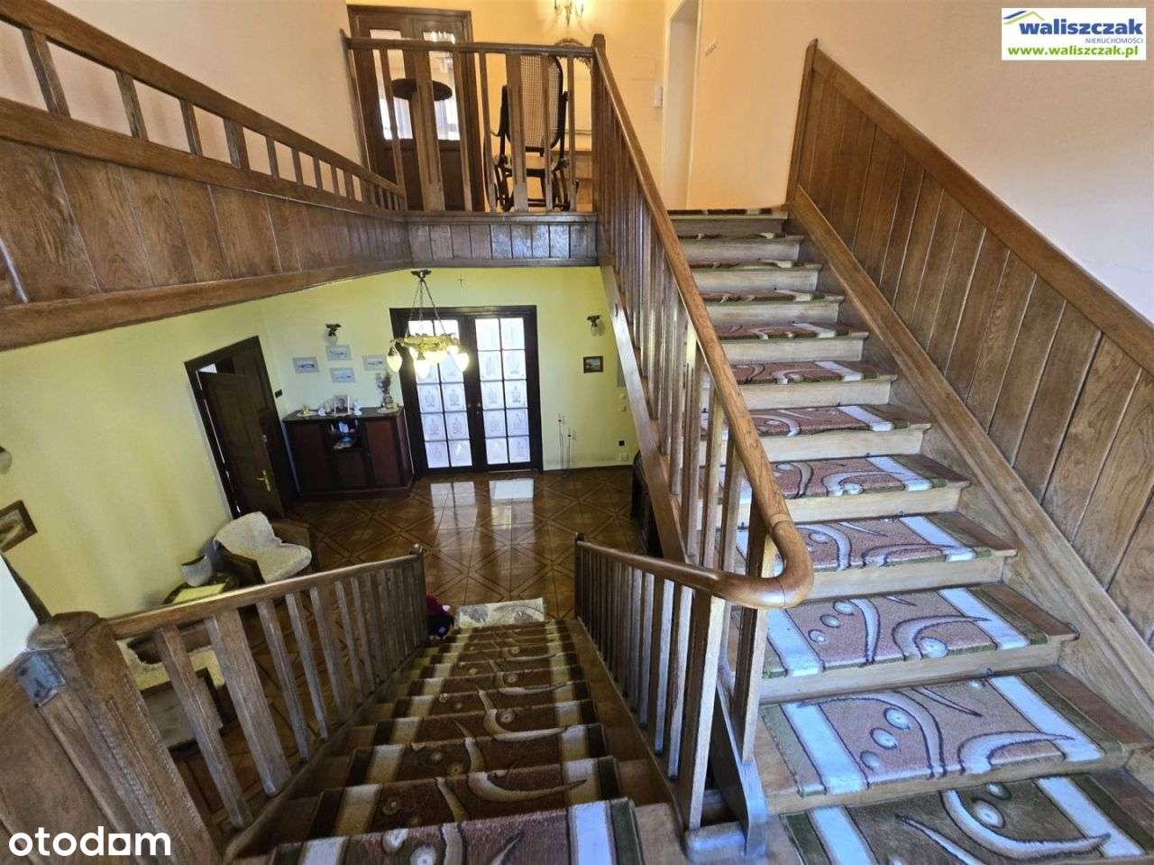 Dom, 300 m², Poniatów-13