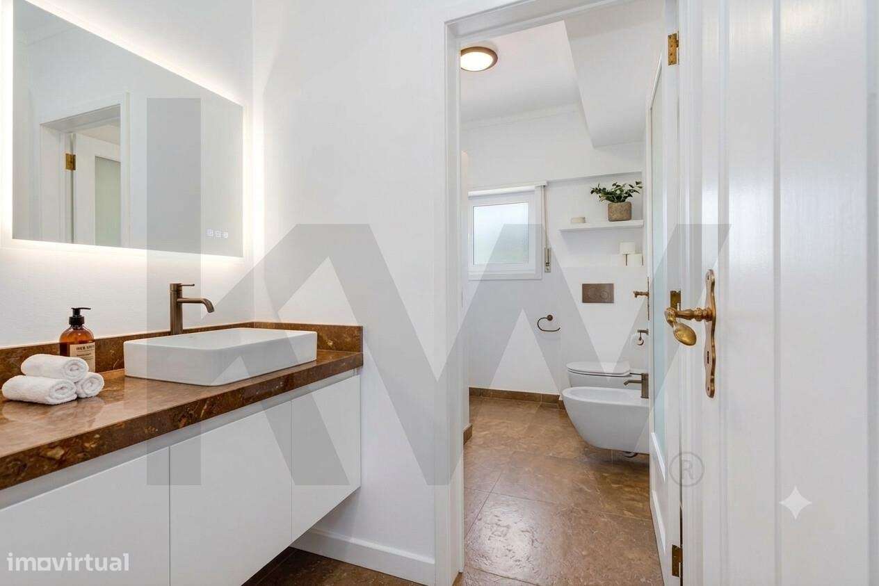 Penthouse T3 com Terraço de 165m2 , Vista Mar e Garagem-9