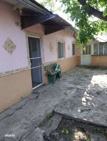 Casa cu teren Gropeni - Imagine principală: 4/5