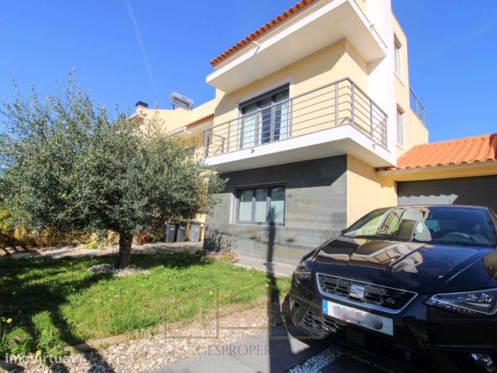 Moradia T3 na Marisol-4