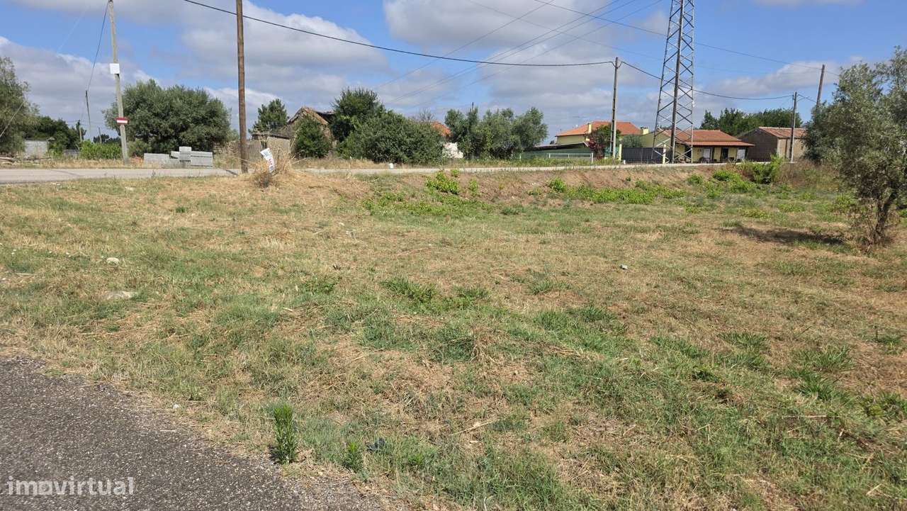 Terreno de Construção de Moradia-7